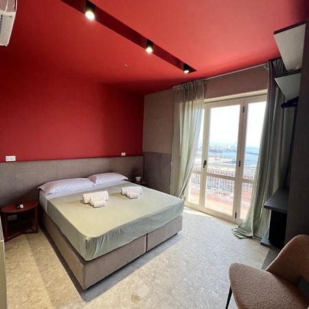 Mia Suites Porto Napoli Bagian luar foto