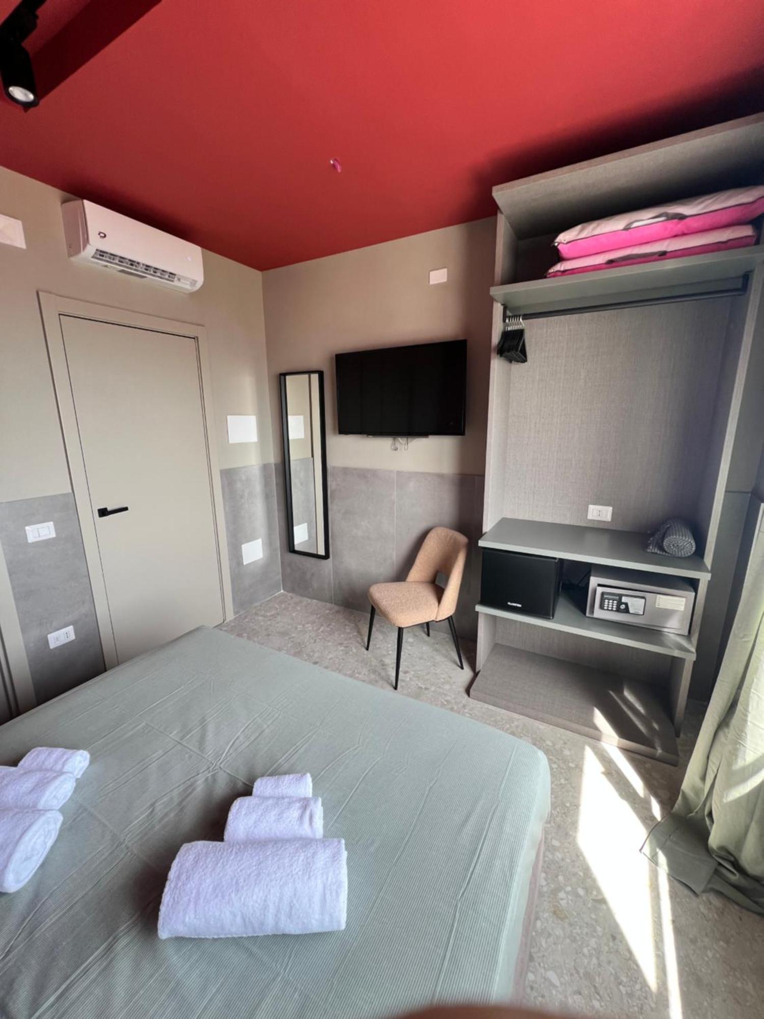 Mia Suites Porto Napoli Bagian luar foto